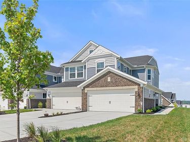 431 Bandon Dunes Court, Unit 12-204, Turtlecreek Twp, OH 45036