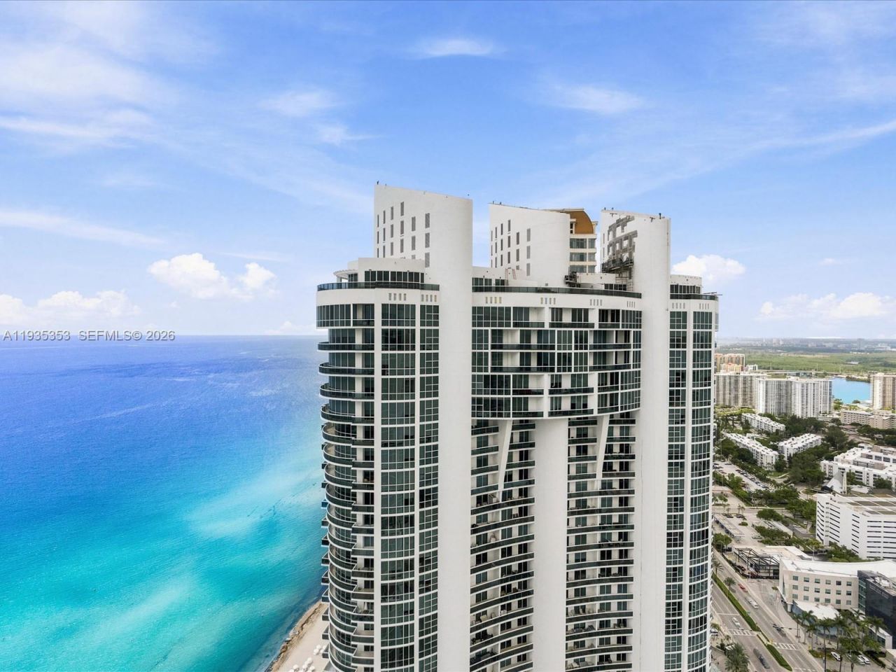 18201 Collins Ave, Unit 5508, Sunny Isles Beach, FL 33160 Photo