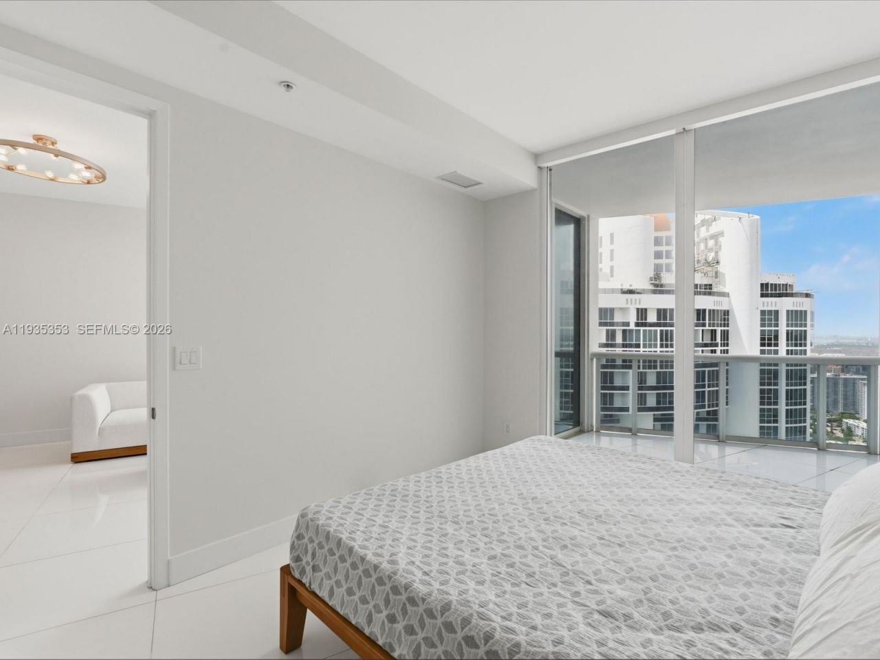 18201 Collins Ave, Unit 5508, Sunny Isles Beach, FL 33160 Photo