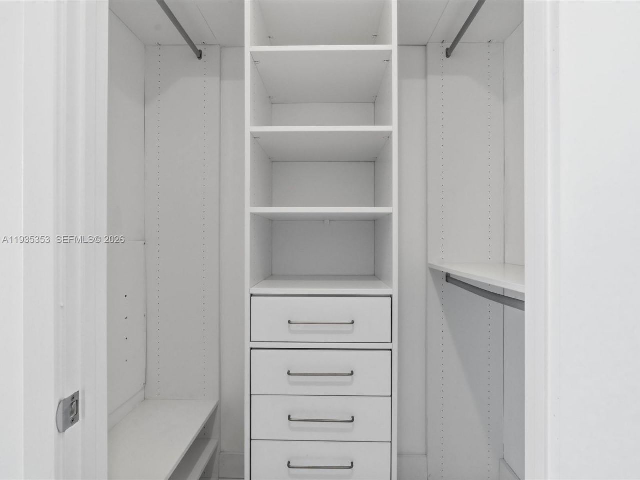 18201 Collins Ave, Unit 5508, Sunny Isles Beach, FL 33160 Photo