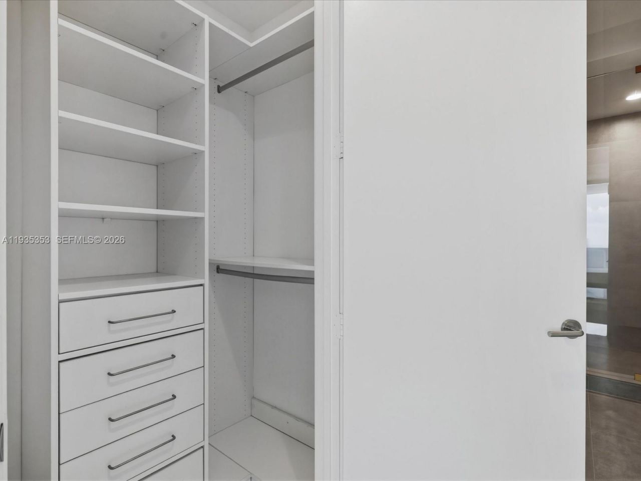 18201 Collins Ave, Unit 5508, Sunny Isles Beach, FL 33160 Photo
