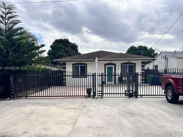 3140 NW 60th St, Miami, FL 33142