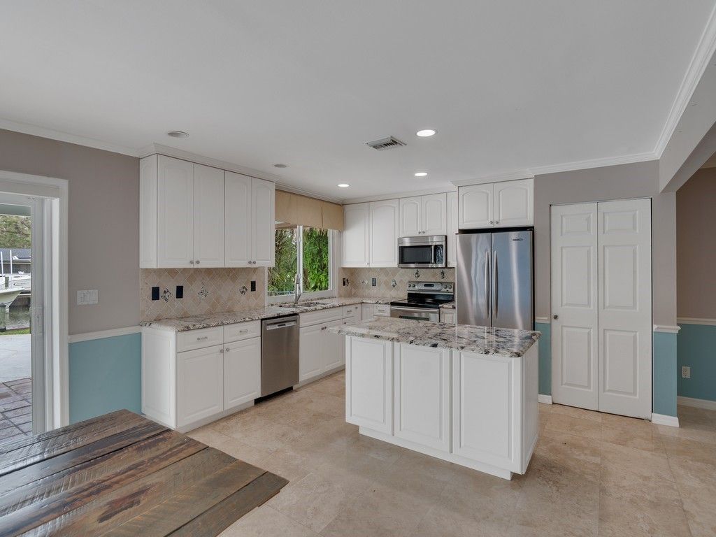 721 Shore Drive, Vero Beach, FL 32963 Photo