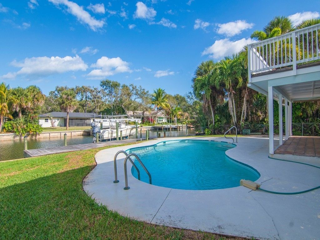 721 Shore Drive, Vero Beach, FL 32963 Photo
