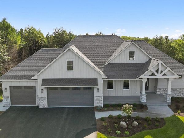 10484 56th Place N, Lake Elmo, MN 55042