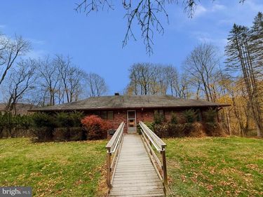 850 JEFFERSON AVENUE, TYRONE, PA 16686