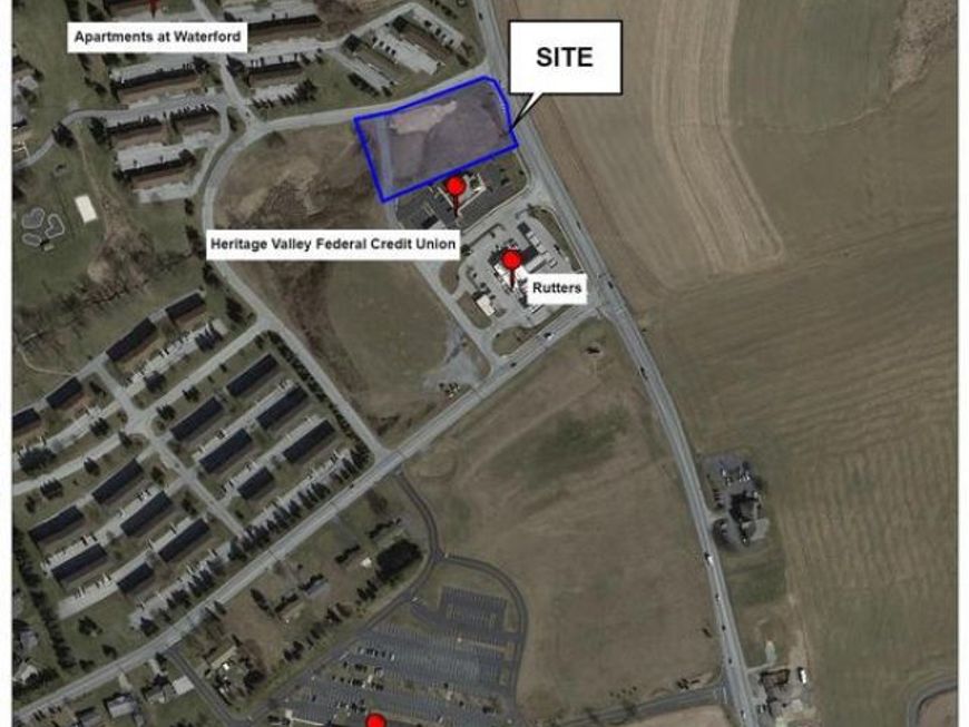 2410 Cape Horn Road, York, PA 17402 Main Photo