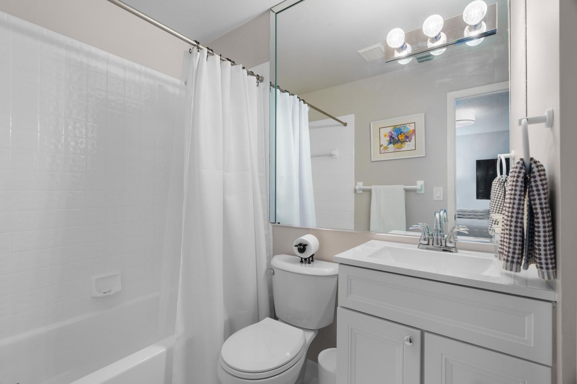 1321 Bayview Dr, Unit 4, Fort Lauderdale, FL 33304 Photo