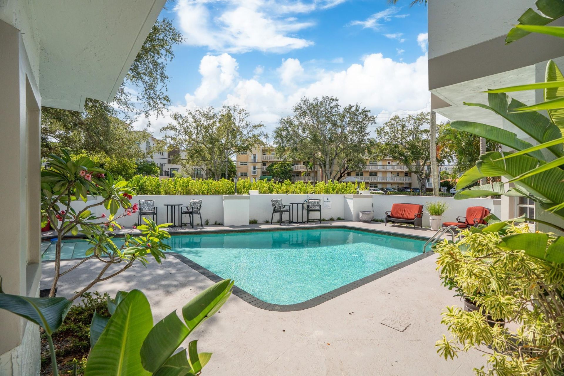 1321 Bayview Dr, Unit 4, Fort Lauderdale, FL 33304 Photo