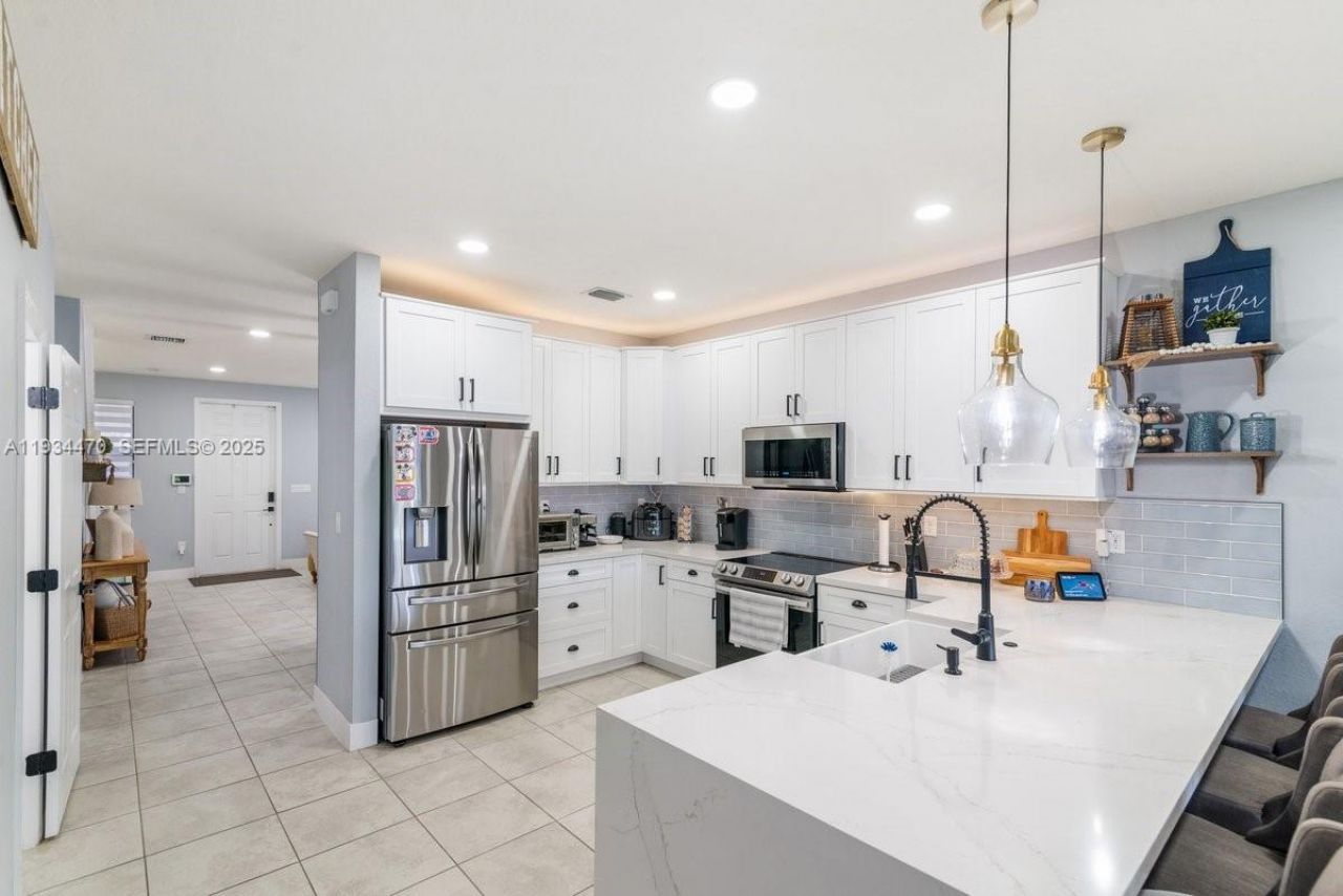 2417 NE 2nd Dr, Homestead, FL 33033 Photo