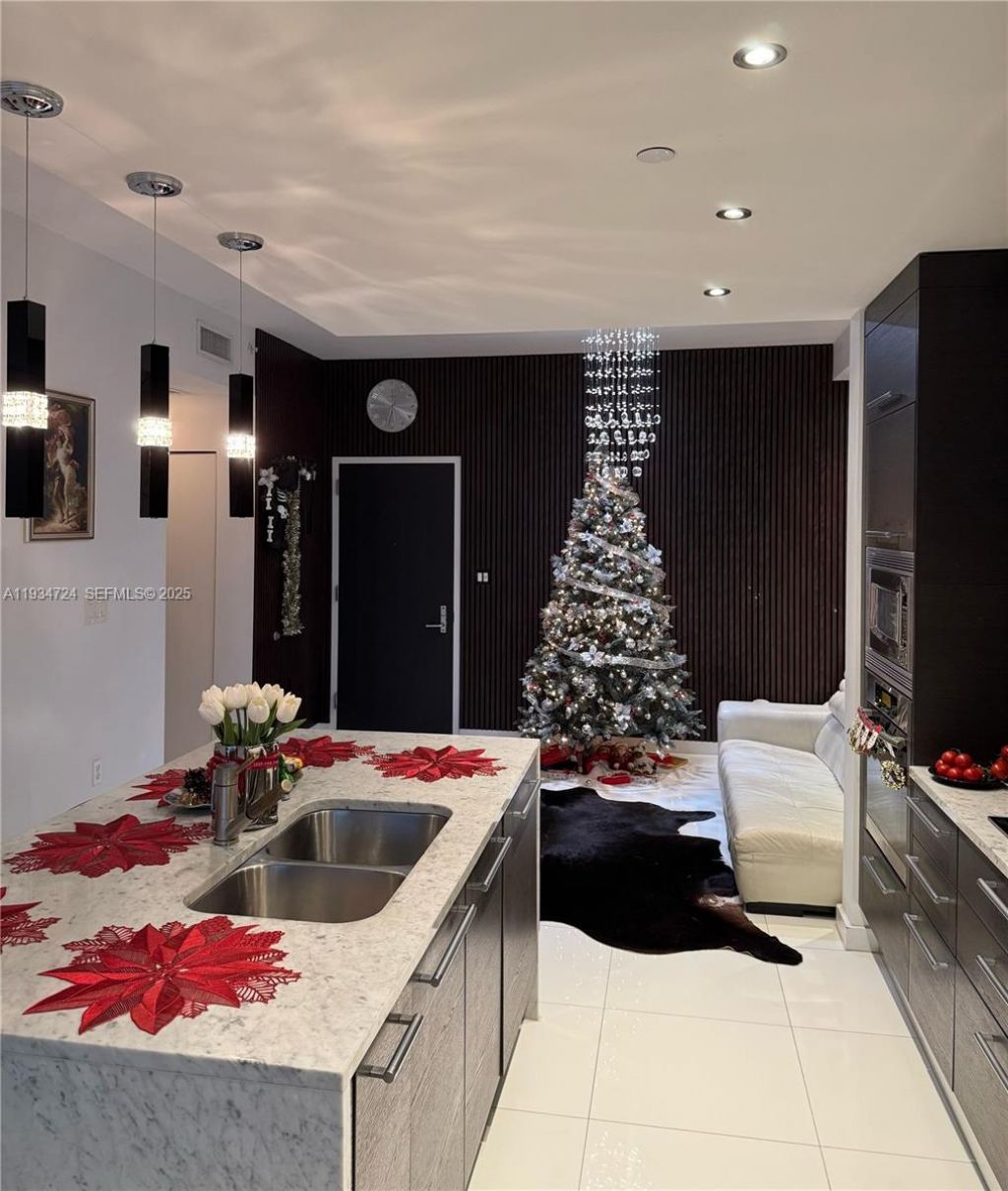 900 Biscayne Blvd , Unit 4504, Miami, FL 33132 Photo