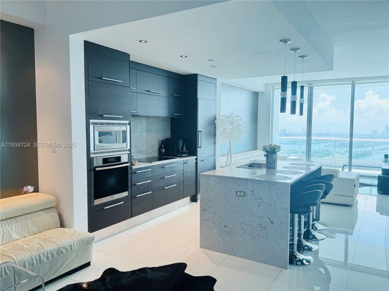 900 Biscayne Blvd , Unit 4504, Miami, FL 33132 Photo