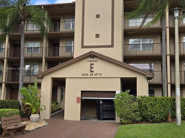 13355 SW 16th Ct, Unit 406E, Pembroke Pines, FL 33027