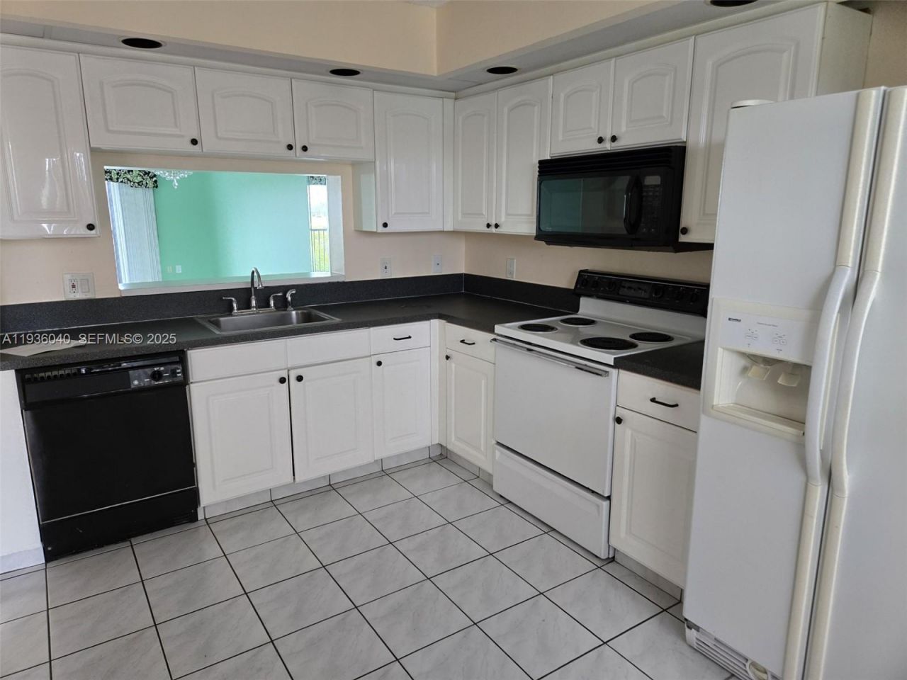 13355 SW 16th Ct, Unit 406E, Pembroke Pines, FL 33027 Photo