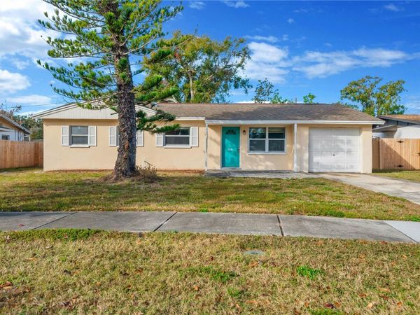 8232 LARK STREET, SEMINOLE, FL 33777