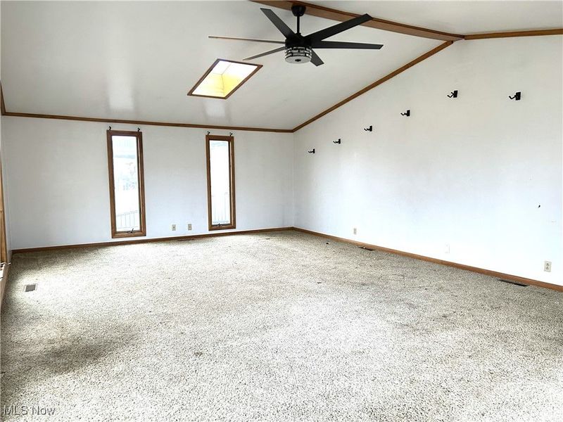 225 Petrick Ave, Mingo Junction, OH 43938 Photo 12