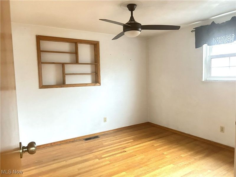 225 Petrick Ave, Mingo Junction, OH 43938 Photo 15