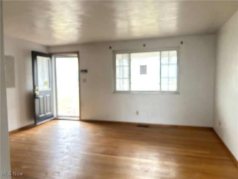 225 Petrick Ave, Mingo Junction, OH 43938 Photo 5