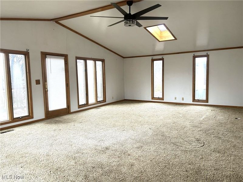 225 Petrick Ave, Mingo Junction, OH 43938 Photo 9