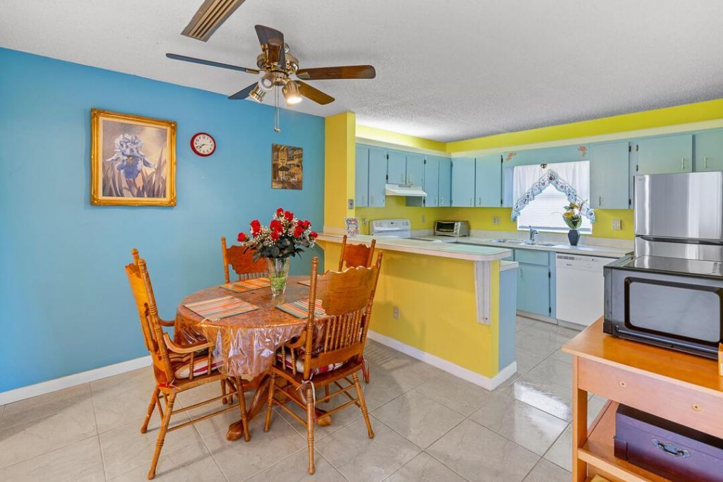 1402 Nebraska Avenue, Unit 13, Fort Pierce, FL 34950 Photo