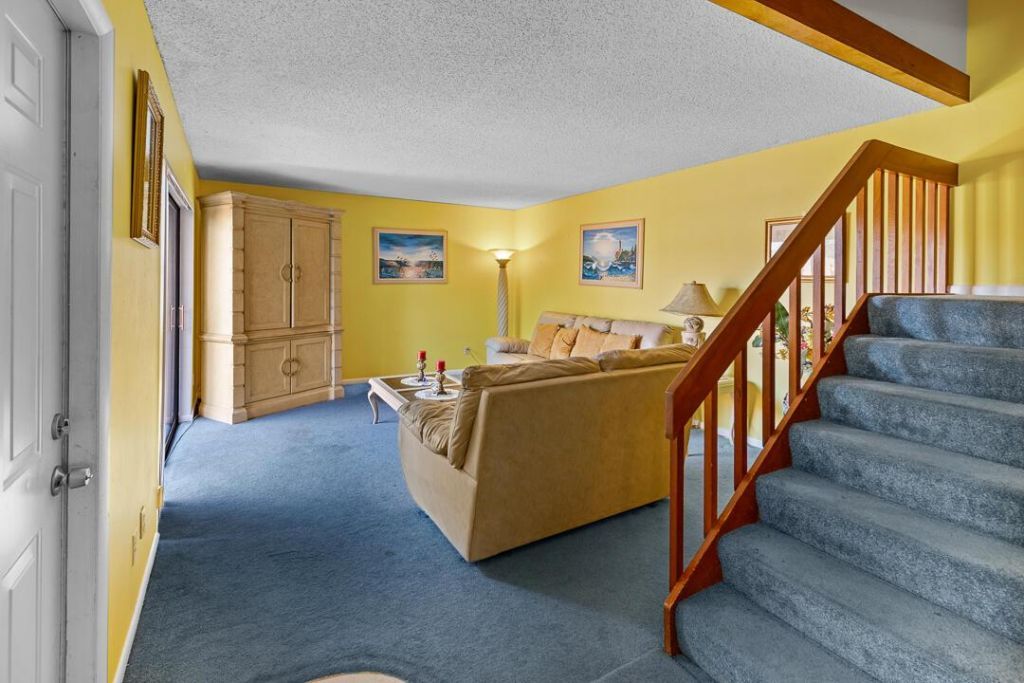 1402 Nebraska Avenue, Unit 13, Fort Pierce, FL 34950 Photo