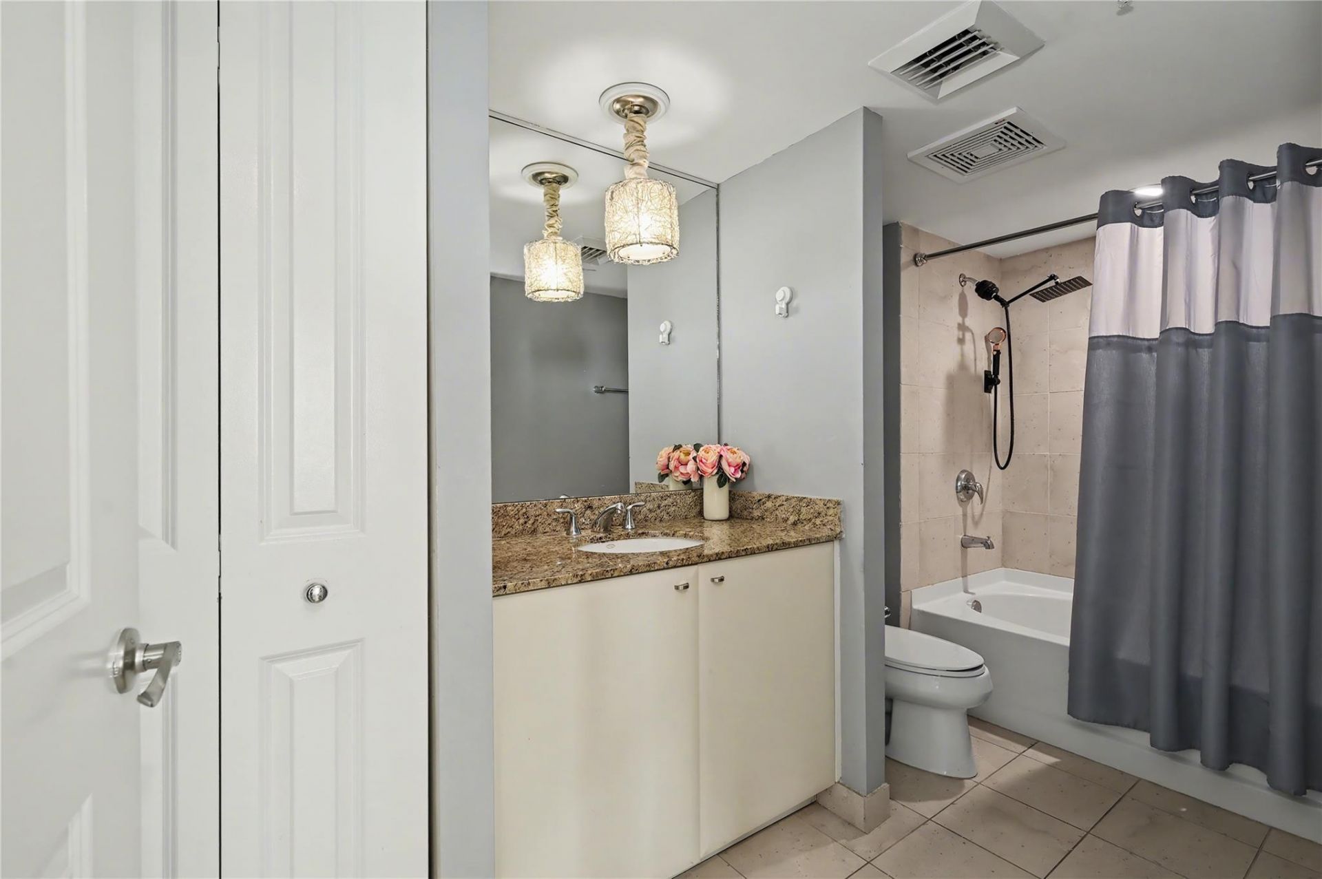 610 W Las Olas Boulevard, Unit 1221n, Fort Lauderdale, FL 33312 Photo