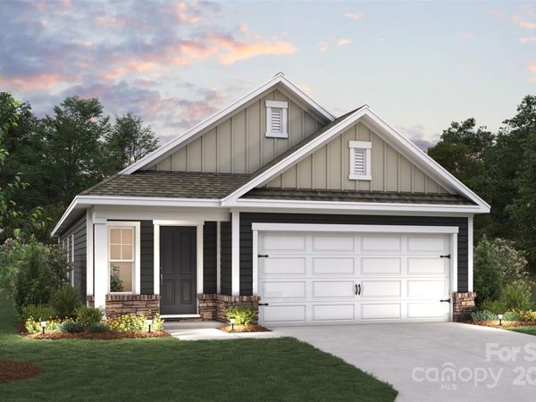 1453 Avila Street, Hickory, NC 28602