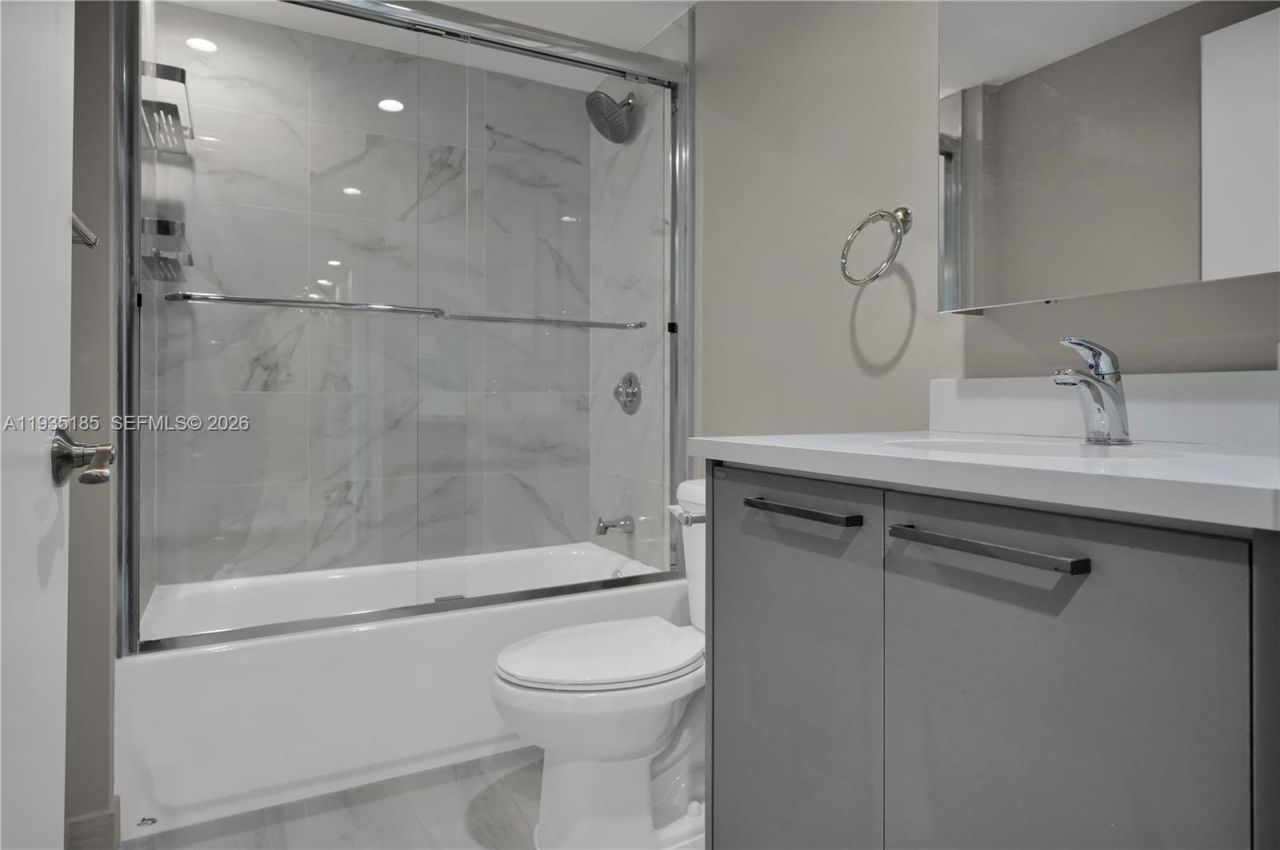 1150 101st St, Unit 503, Bay Harbor Islands, FL 33154 Photo