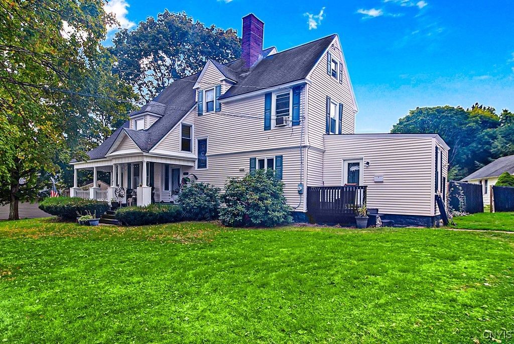 61 West Street, Whitesboro, NY 13492 Main Photo