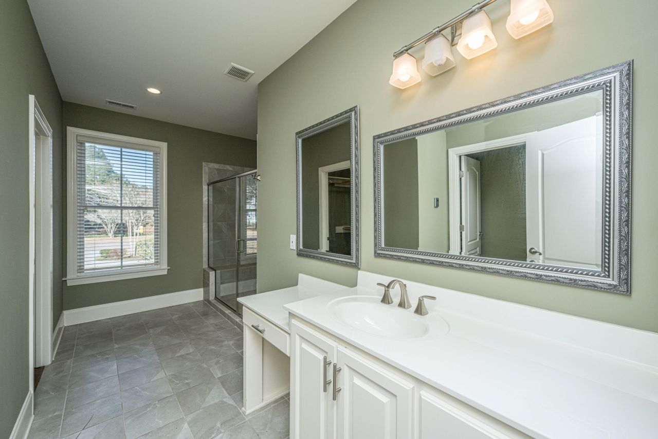 1007 Mt Whitney Drive Photo 16