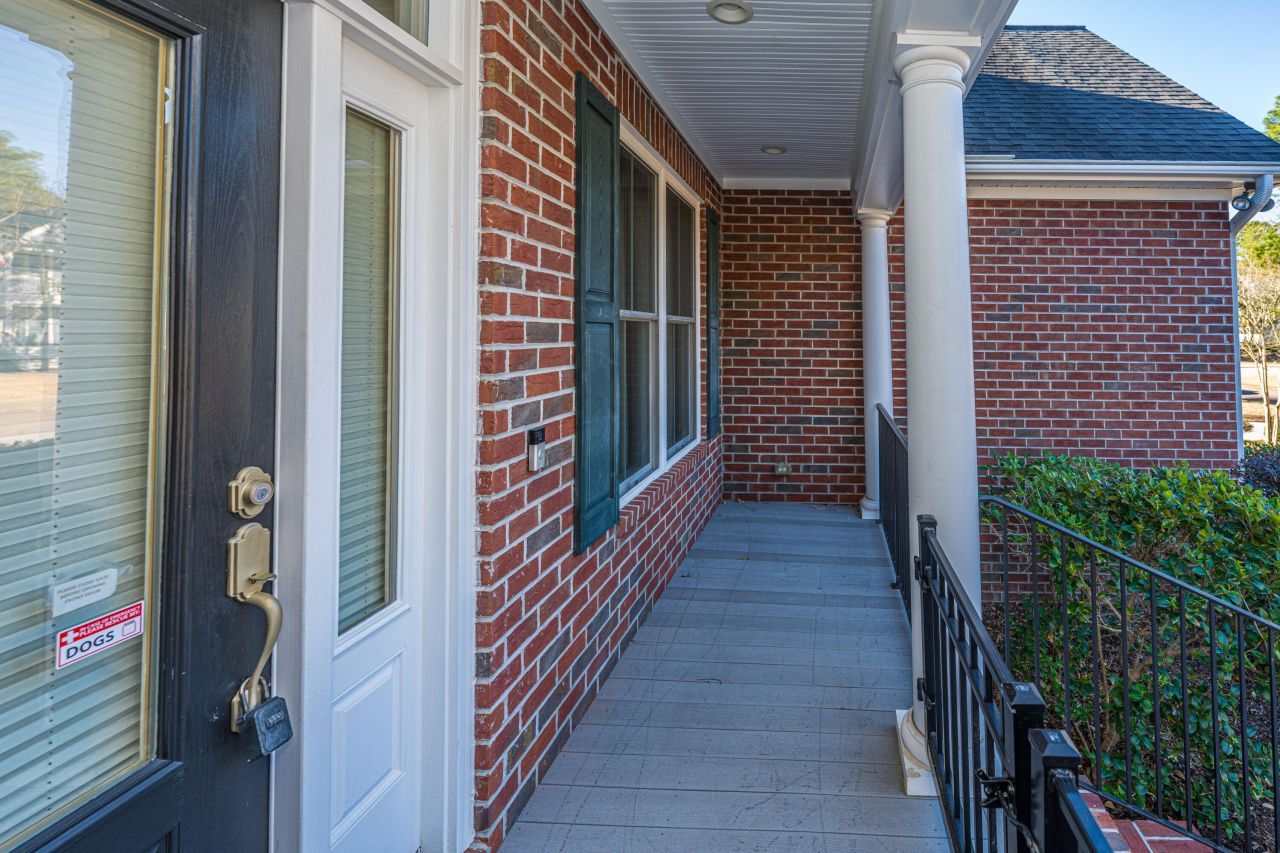 1007 Mt Whitney Drive Photo 4