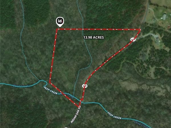 5100 Indian Oak Road, Crewe, VA 23930