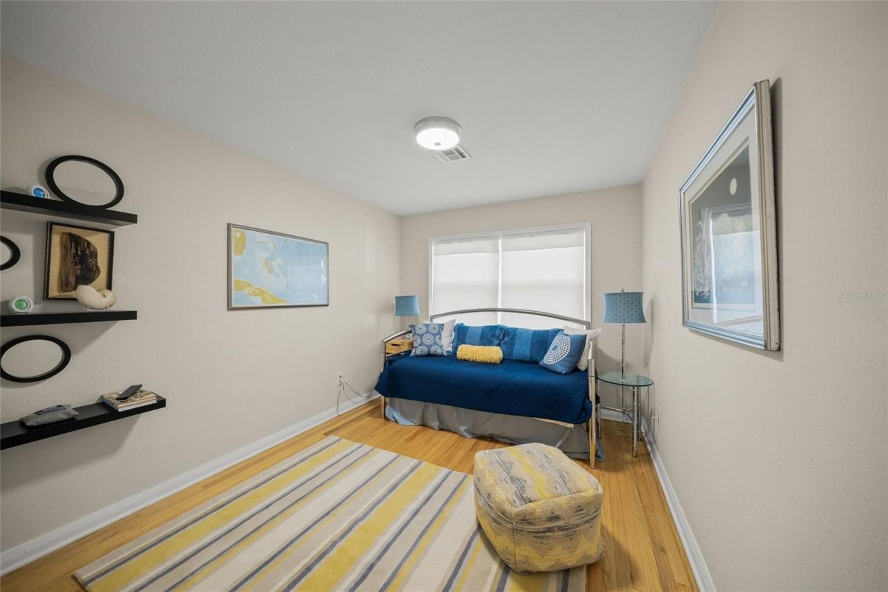 3331 Old Oak Drive, Sarasota, FL 34239 Photo