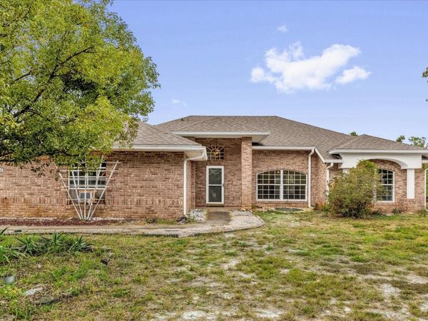 2056 COURTLAND BOULEVARD, DELTONA, FL 32738