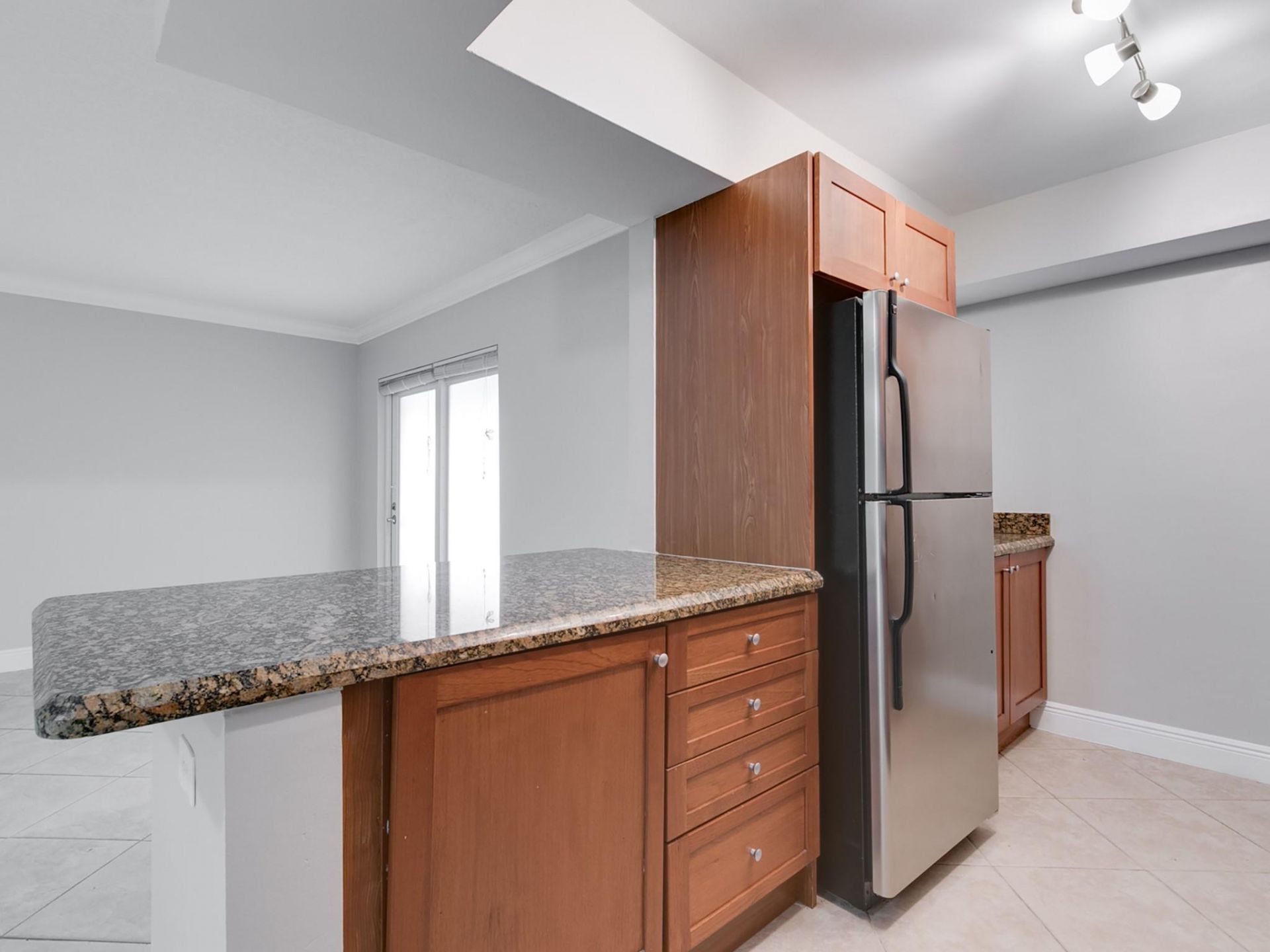 4001 NE 21st Avenue, Unit 207, Fort Lauderdale, FL 33308 Photo