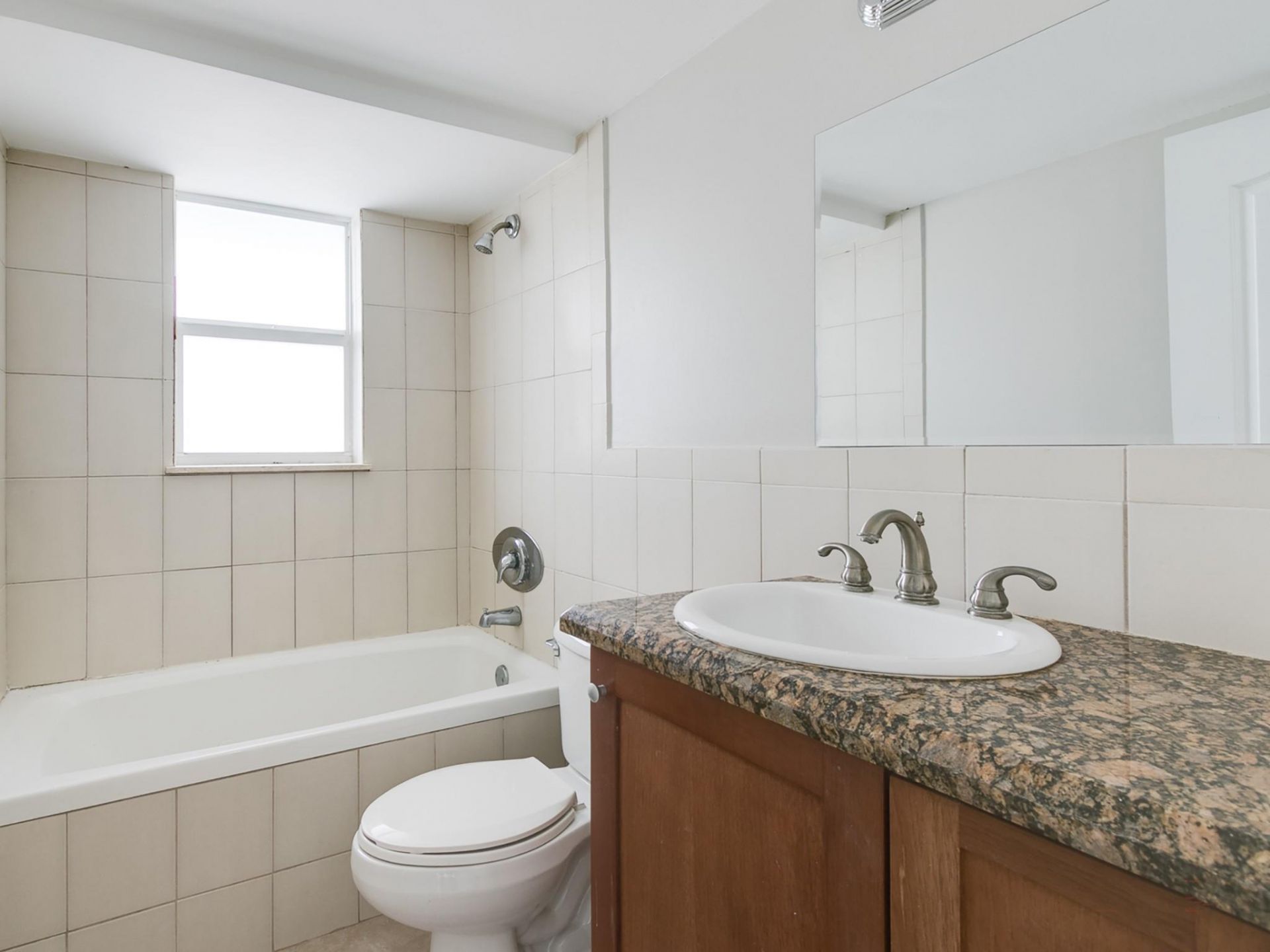 4001 NE 21st Avenue, Unit 207, Fort Lauderdale, FL 33308 Photo