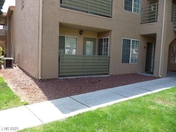 7631 Tackle Drive, Unit 108, Las Vegas, NV 89128