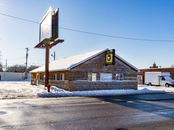 1430 Main Avenue , Fargo, ND 58103