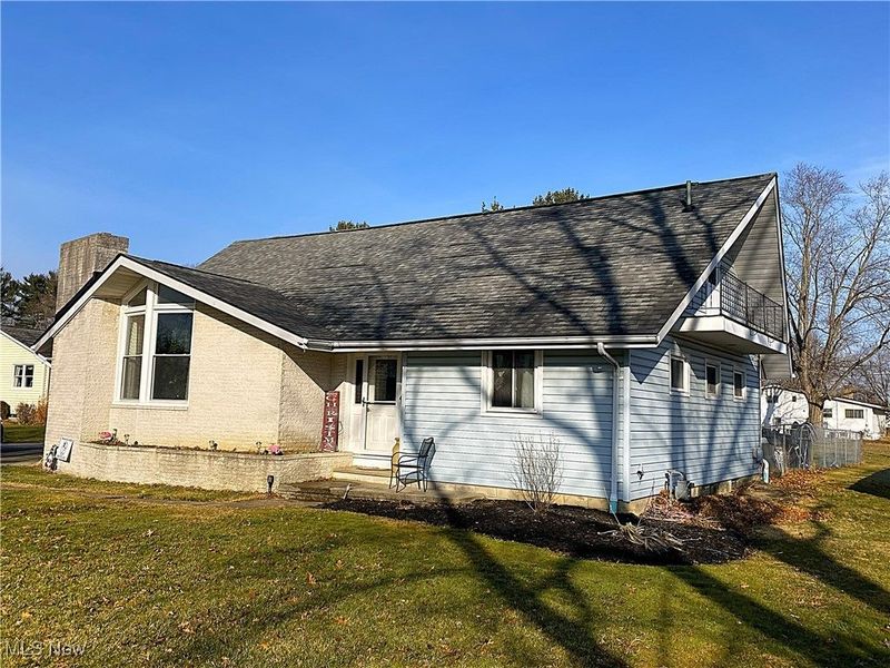 237 Montrose Way, Wellington, OH 44090 Photo 2