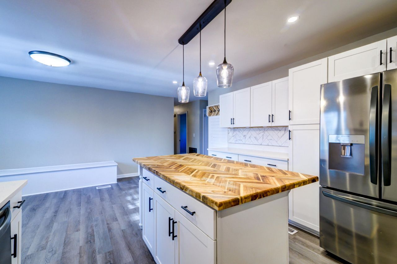 1027 Harrison Road Photo 13