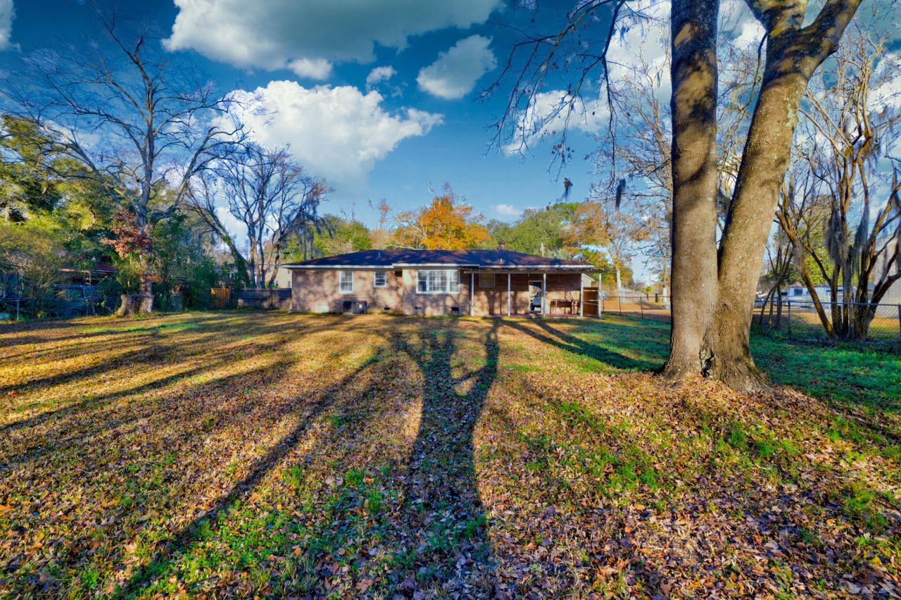 1027 Harrison Road Photo 29