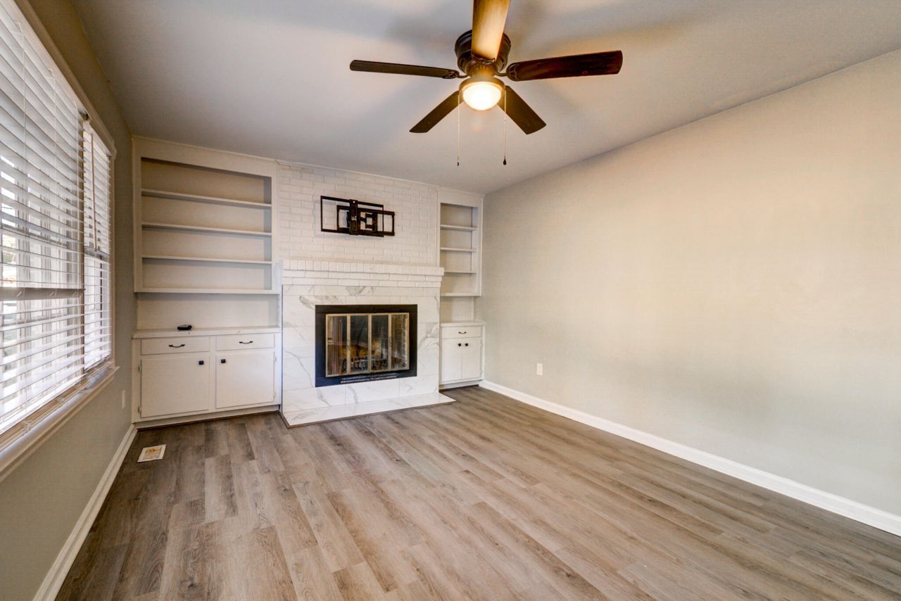 1027 Harrison Road Photo 4