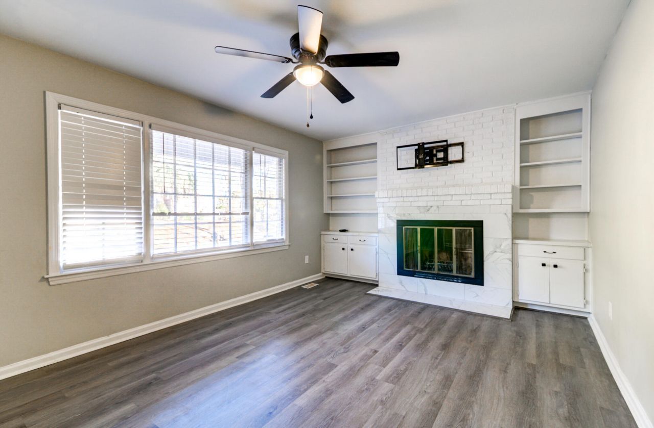 1027 Harrison Road Photo 5