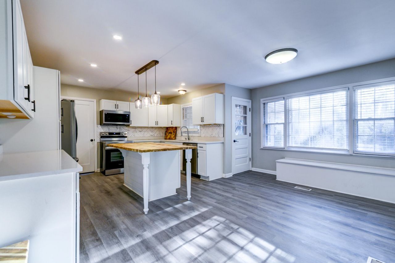 1027 Harrison Road Photo 7