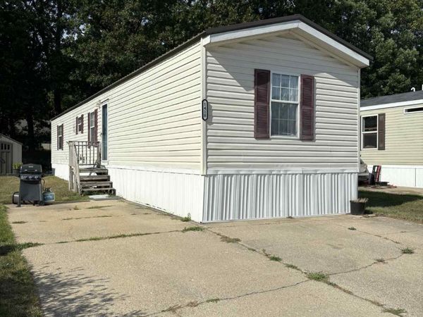 1418 Saskatoon Avenue, Norton Shores, MI 49444