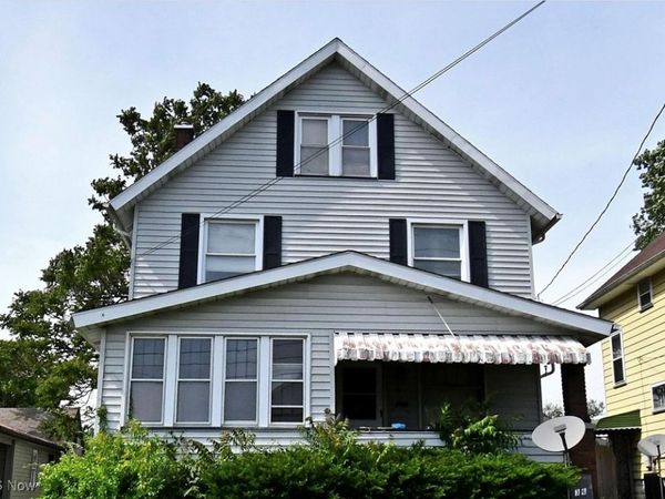 36 Churchill Road, Girard, OH 44420