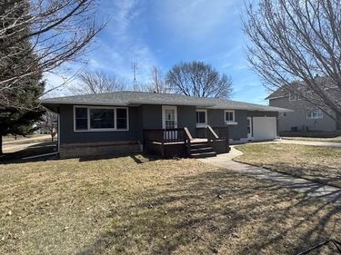 201 Dugan Street S, Welcome, MN 56181