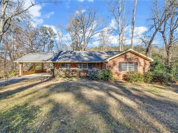2425 Melinda Court NE, Atlanta, GA 30345