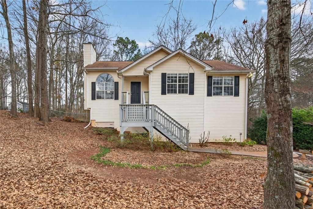 150 Elkgrove Drive Auburn, GA 30011