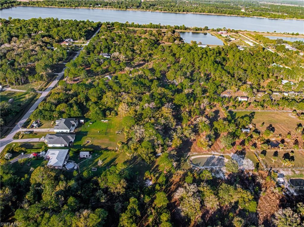 68th Ave Ne, Naples, FL 34120 Photo